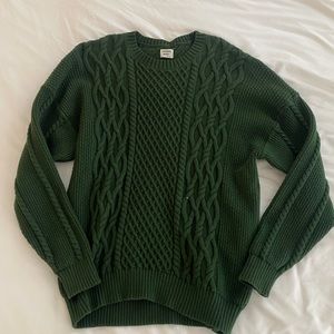 Aritzia/ Sunday best sweater